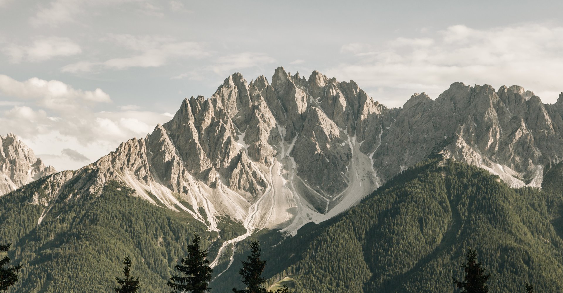 Die Natur der Dolomiten