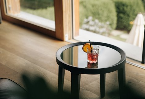Bar Bar